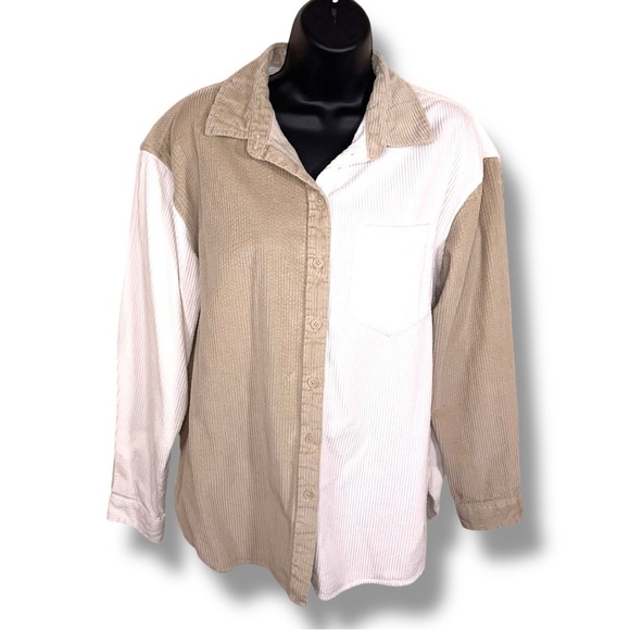 Small American Eagle Outfitters Colorblock Corduroy Button Up Top Beige White - Picture 1 of 15